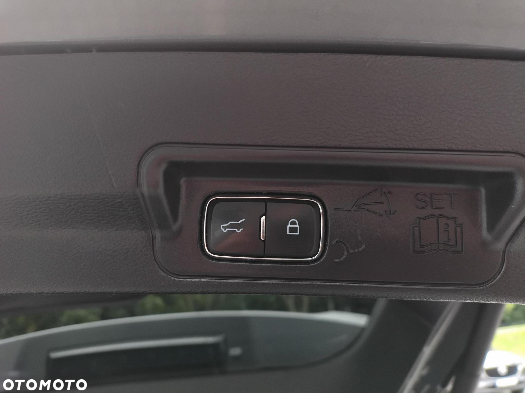 Ford Explorer 3.0 EcoBoost PHEV 4WD ST-Line - 37