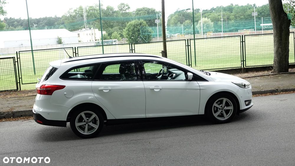 Ford Focus Turnier 1.5 TDCi ECOnetic 88g Start-Stopp-Sy Titanium - 35