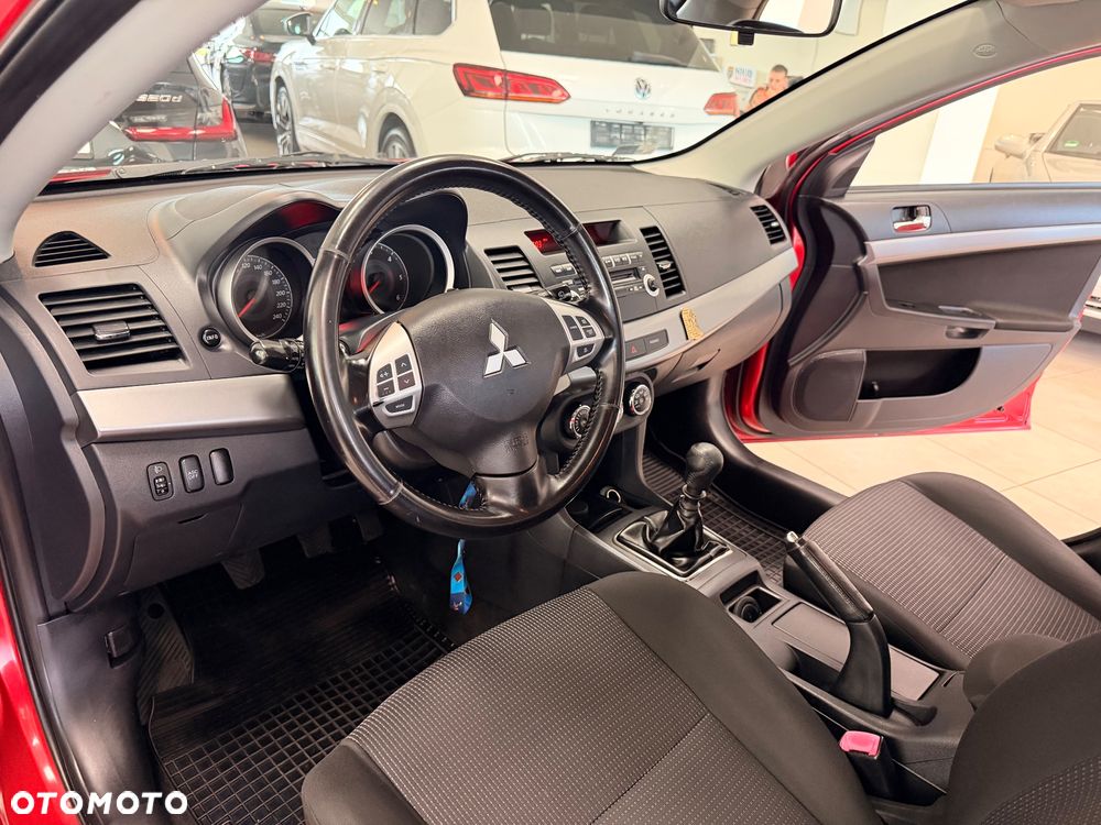Mitsubishi Lancer - 24