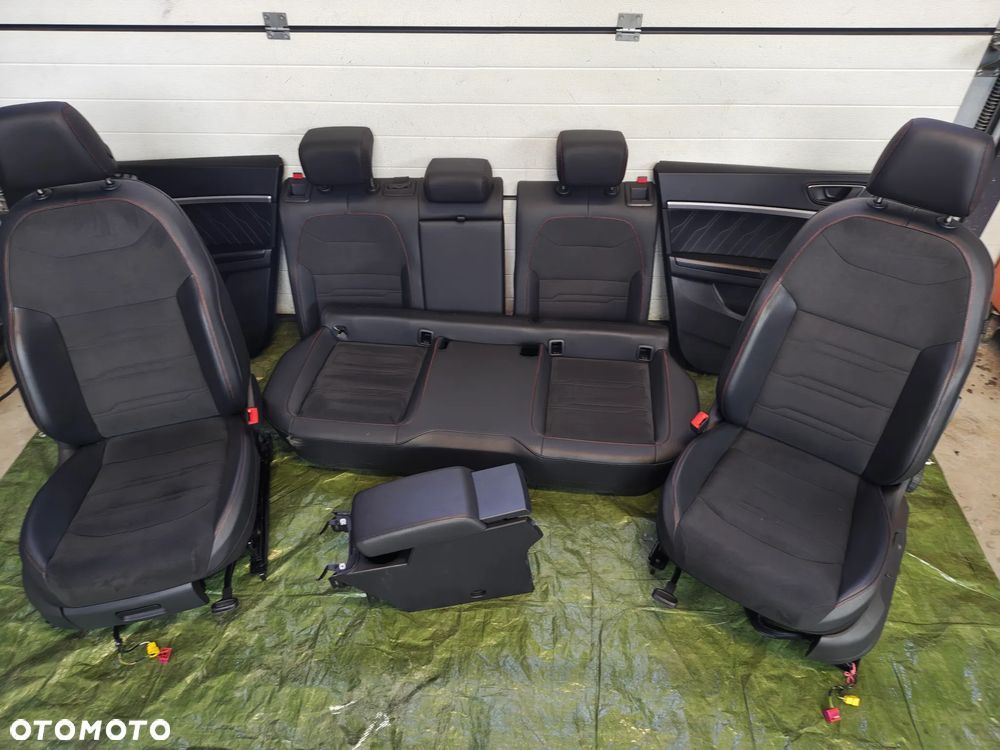 SEAT ATECA FR LIFT fotele skóra stan wzorowy 3 tys km - 1
