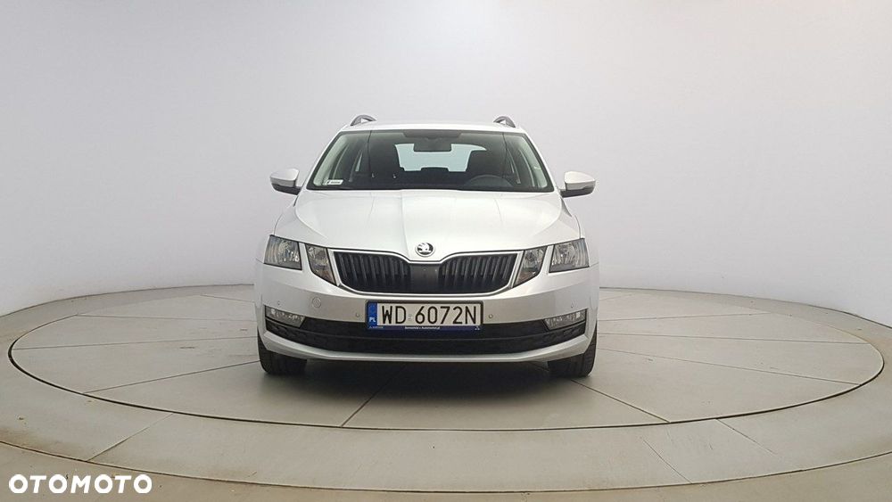 Skoda Octavia - 2