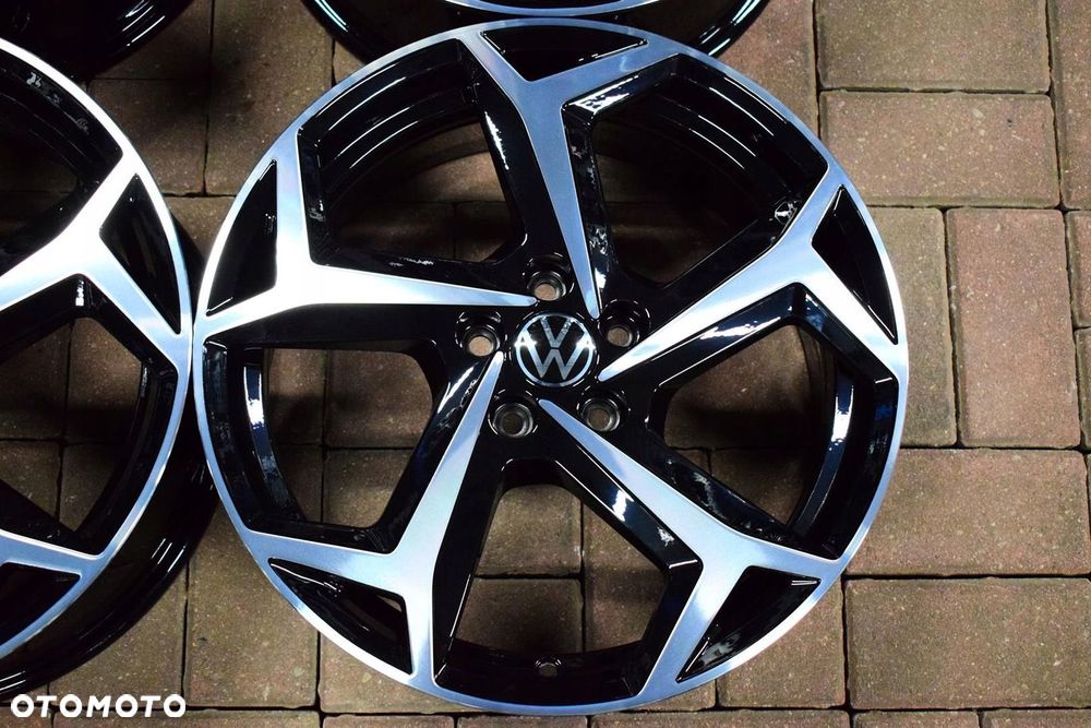 VW 17 ,,R-Line Polo GTI 2G0 Nowy Model Oryginał Jak Nowe - 2