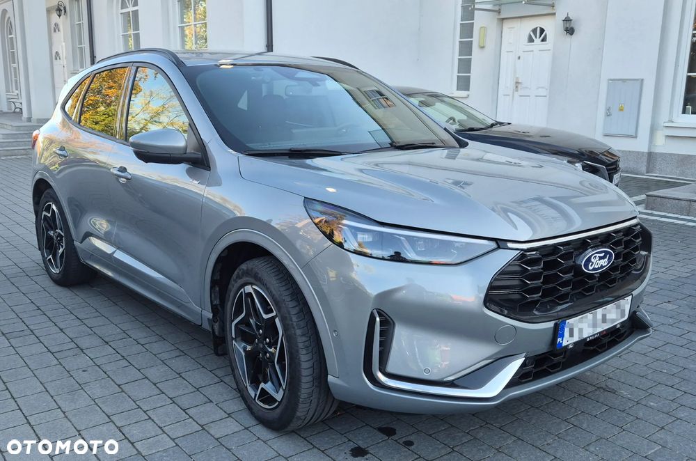Ford Kuga 2025 photo 2