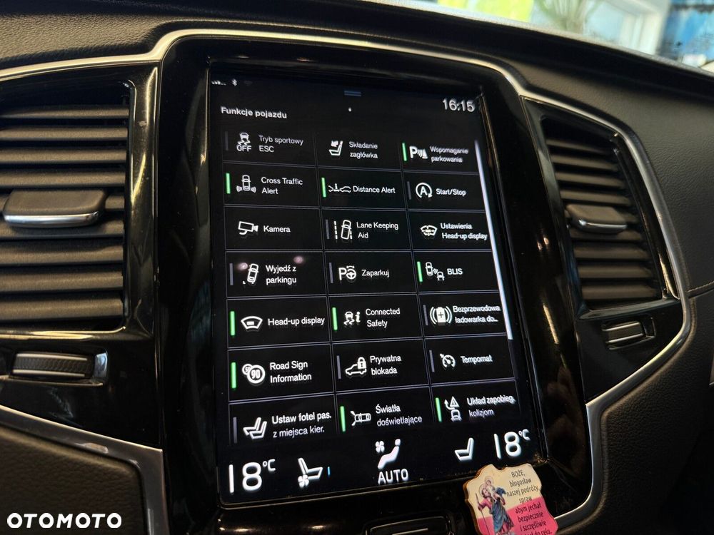 Volvo XC 90 - 31