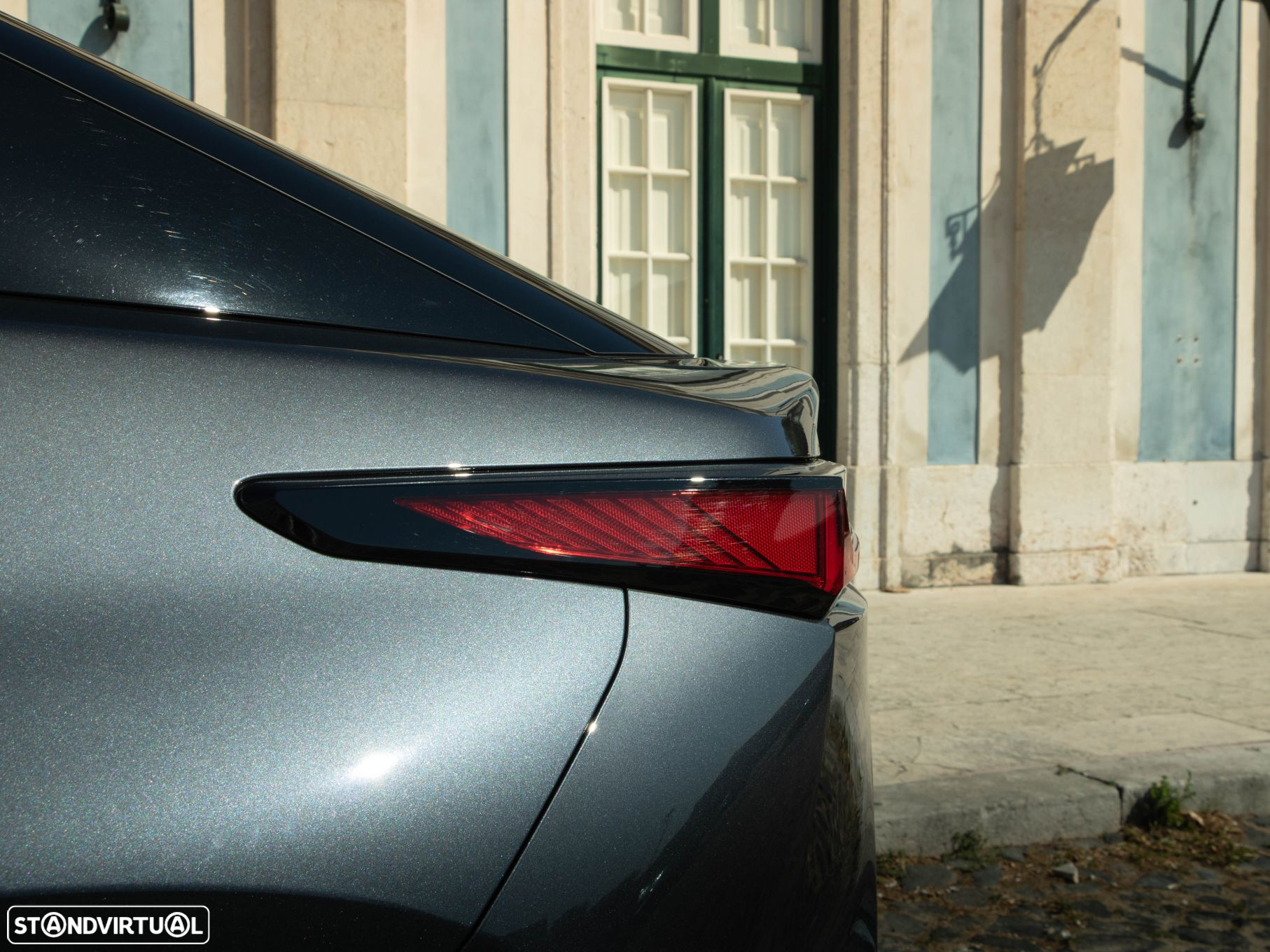 Lexus RZ 450e Executive Plus - 19