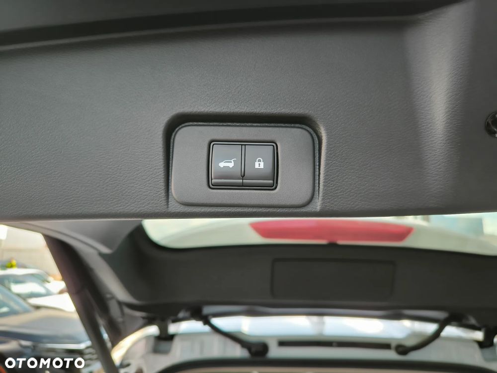 Nissan X-Trail 1.5 VC-T e-POWER N-Connecta e-4ORCE - 12
