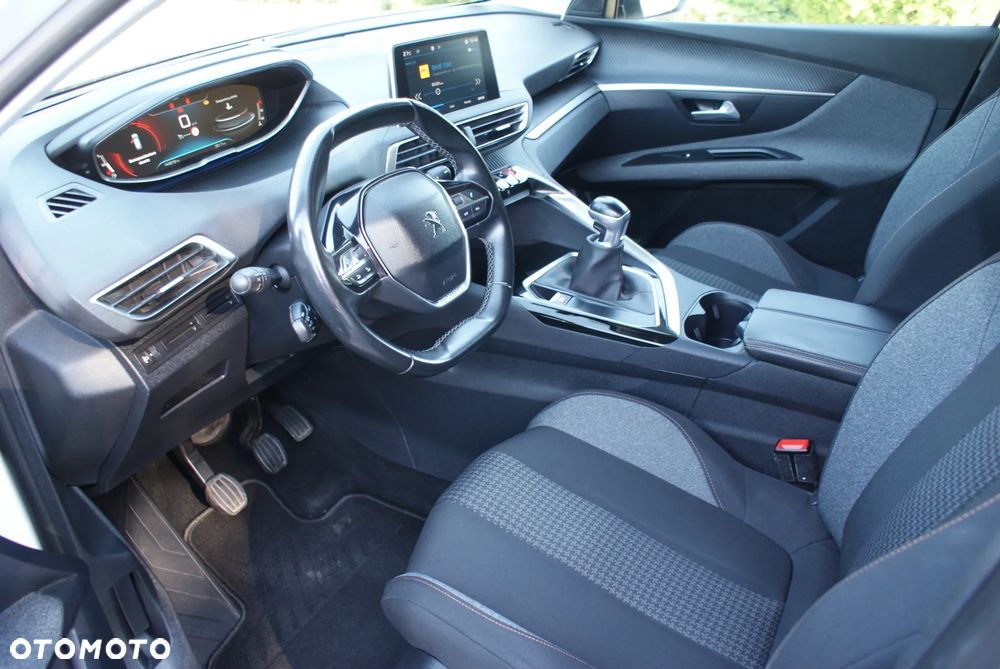 Peugeot 3008 2018
