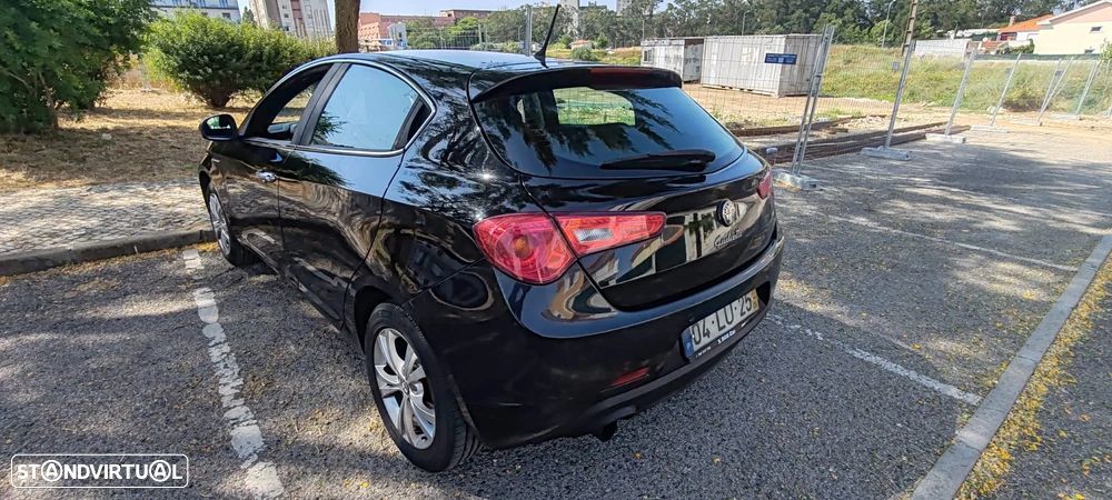 Alfa Romeo Giulietta 1.6 JTDM 16V Turismo - 11