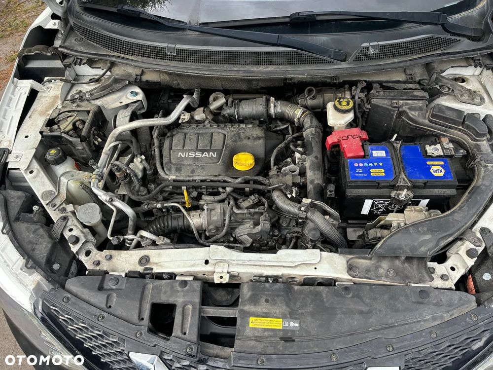 Nissan Qashqai 1.6 DCi Xtronic N-Connecta - 8