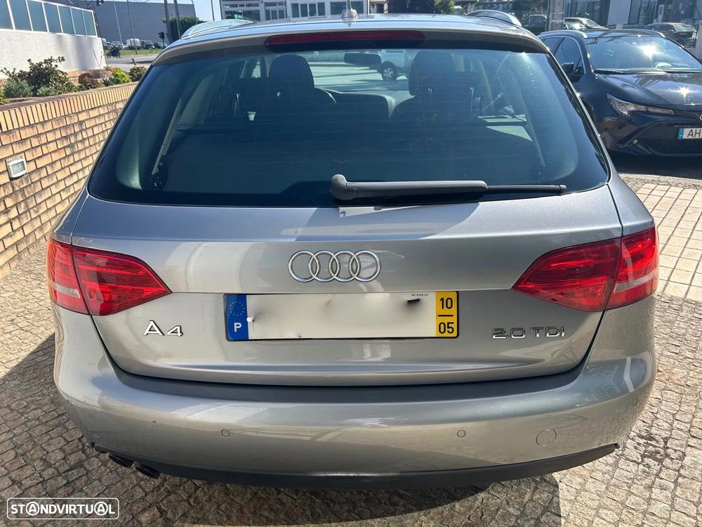 Audi A4 Avant 2.0 TDI e DPF Attraction - 12
