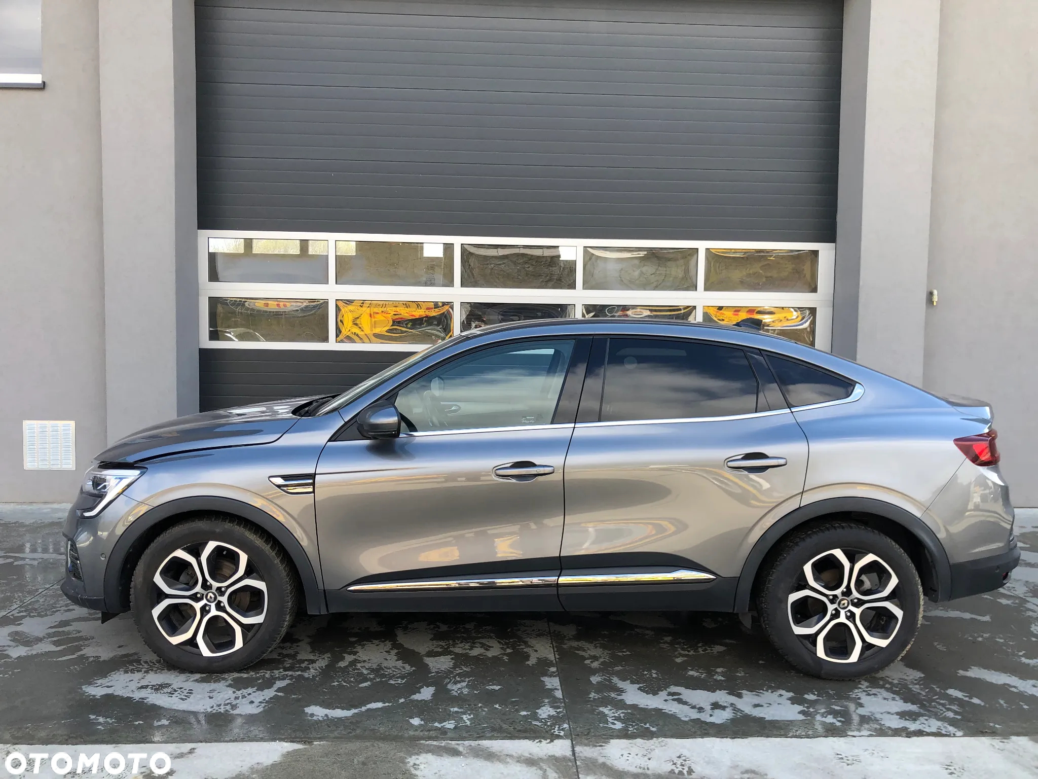 Renault Arkana 1.6 E-TECH Intens MMT - 2
