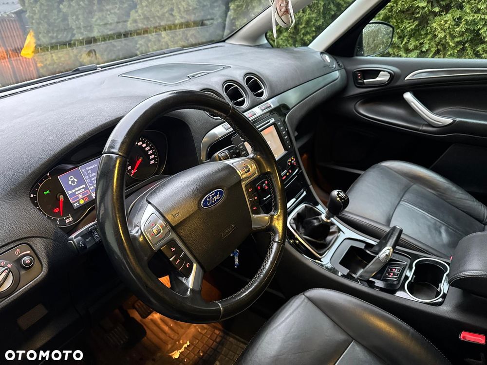 Ford S-Max 2.0 TDCi DPF Business Edition - 19