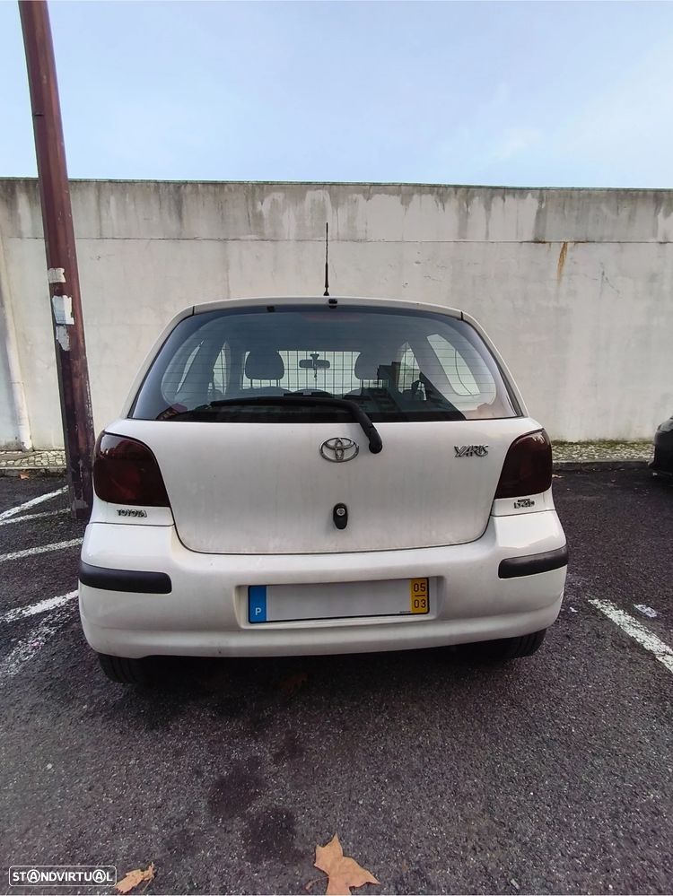 Toyota Yaris 1.4 D-4D Sol - 3