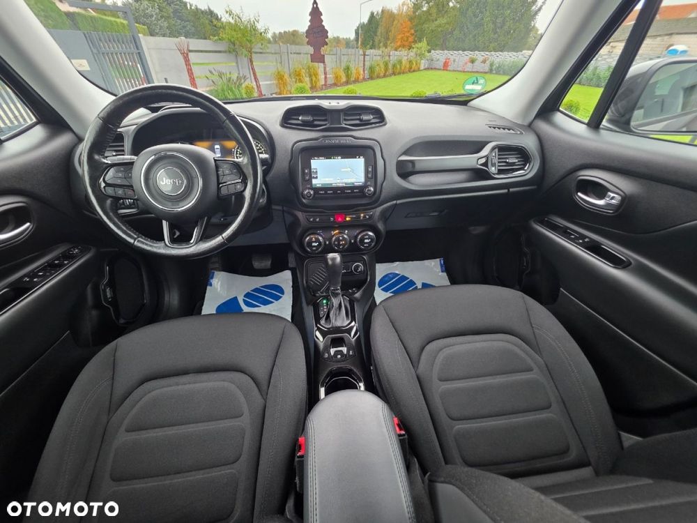 Jeep Renegade - 17