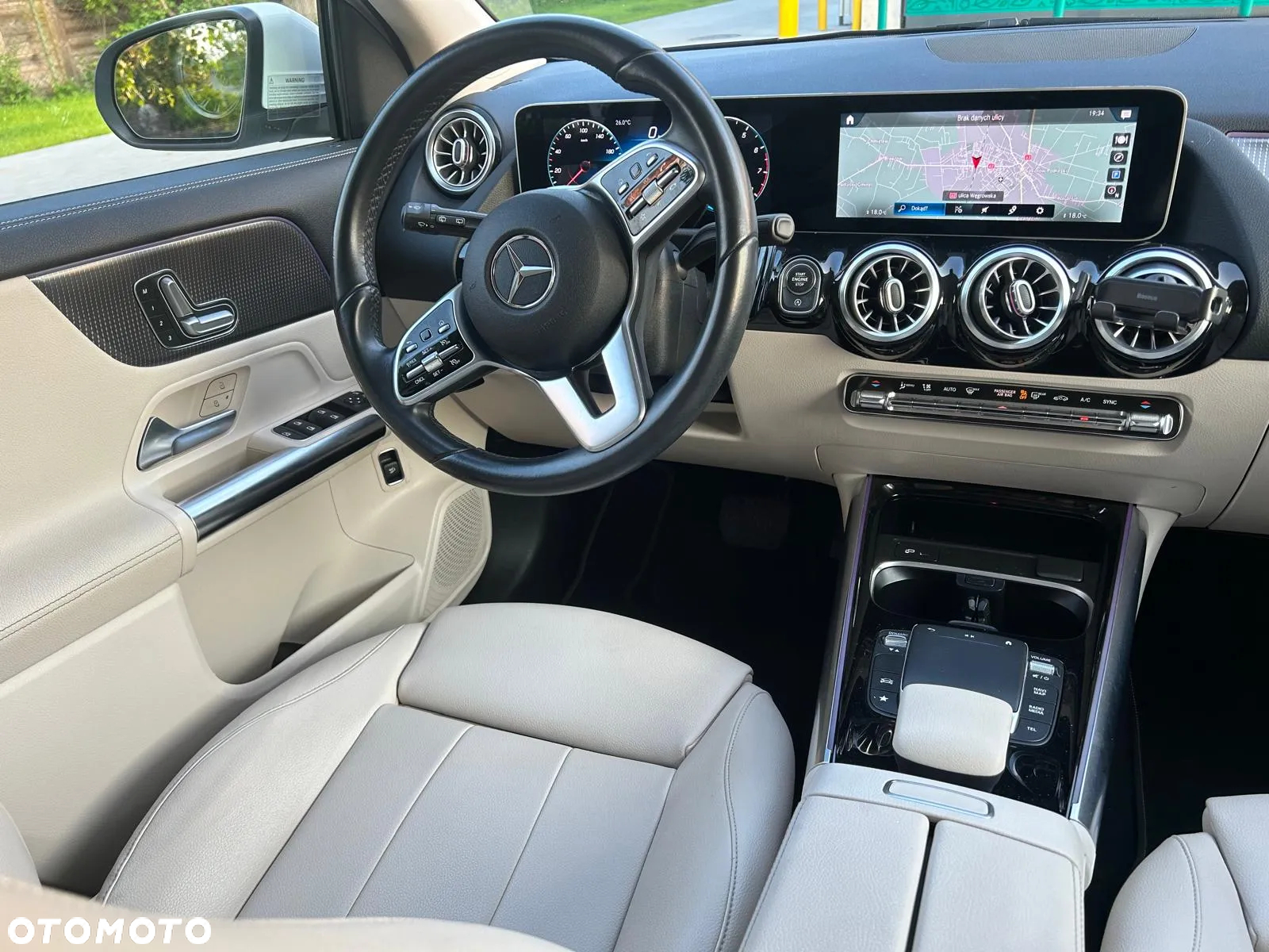 Mercedes-Benz GLA 250 - 7