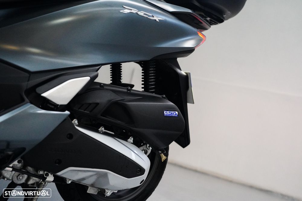 Honda PCX125 - 12