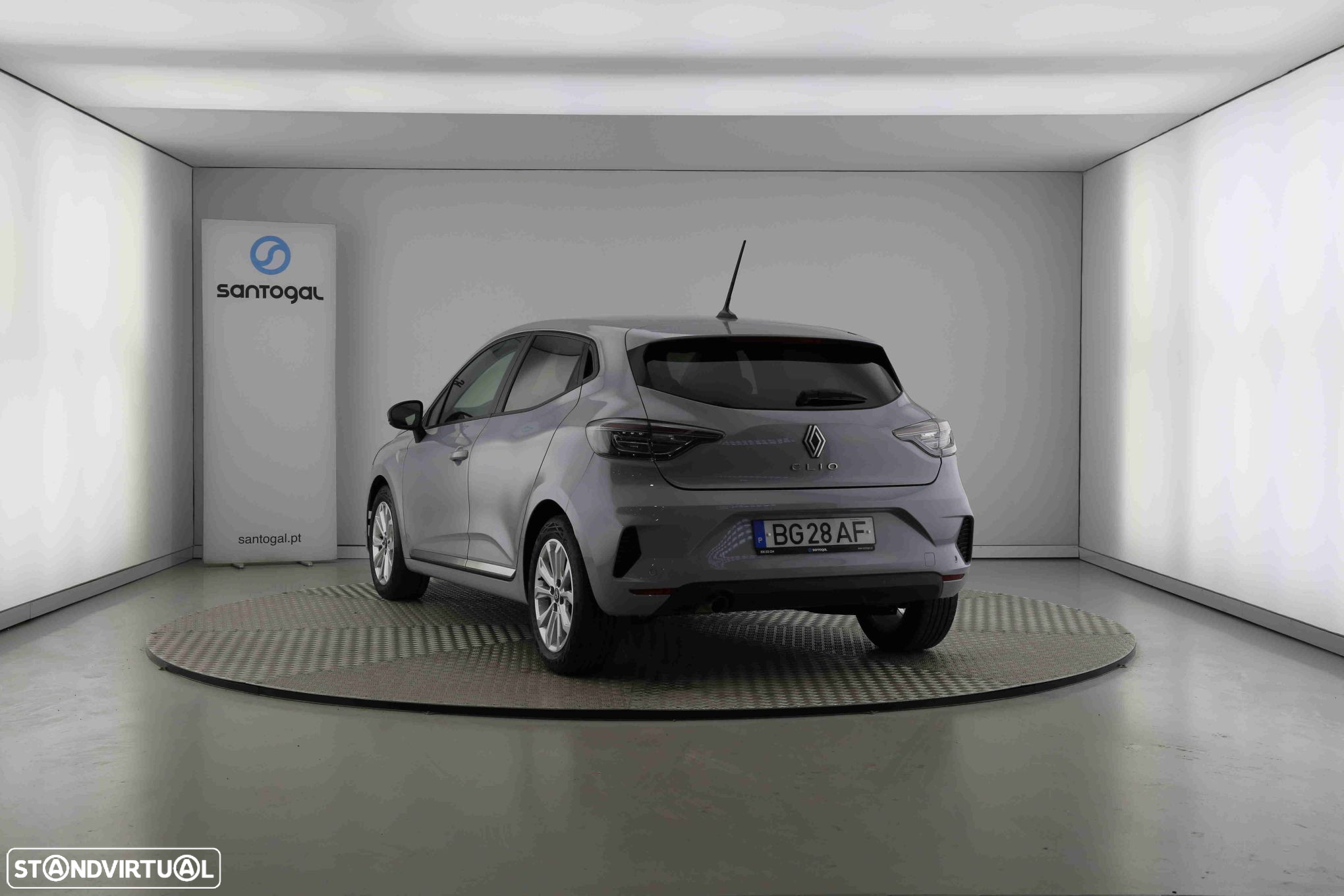 Renault Clio 1.0 TCe Evolution - 4
