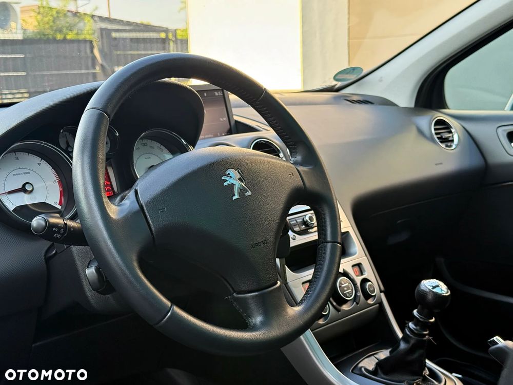 Peugeot 308 HDi FAP 150 Business Line Niveau 2 - 2