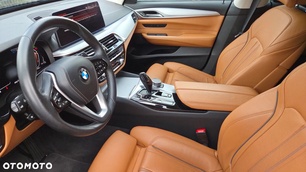 BMW 6GT 620d Sport Line - 18