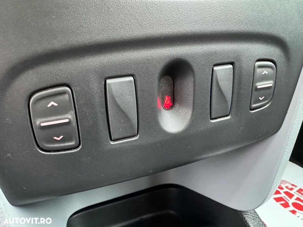 Dacia Sandero 1.2 16V 75 Ambiance - 16