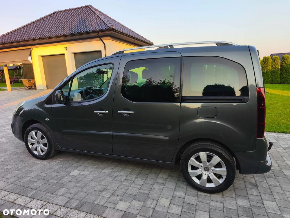 Citroën Berlingo Multispace BlueHDi 120 S&S SHINE - 8