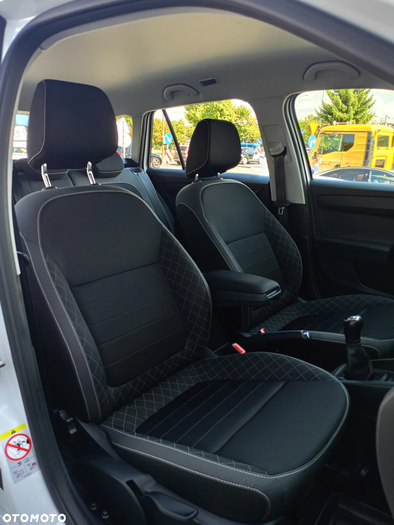 Skoda Fabia 1.0 TSI Ambition - 6