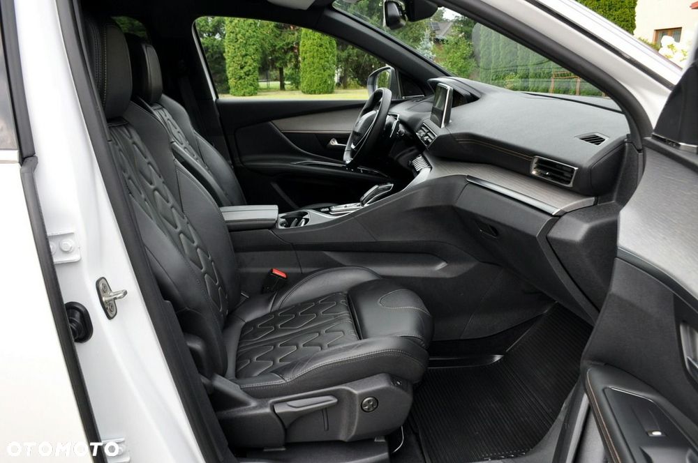 Peugeot 3008 - 17
