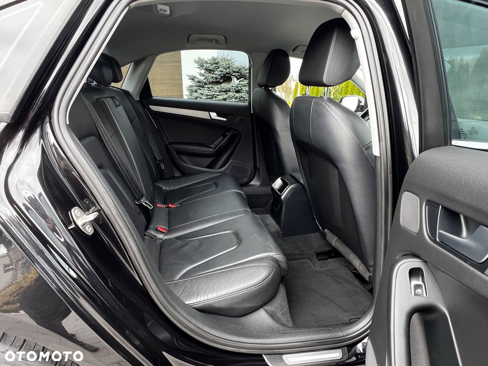 Audi A4 Limousine 2.0 TDI DPF Ambition - 33