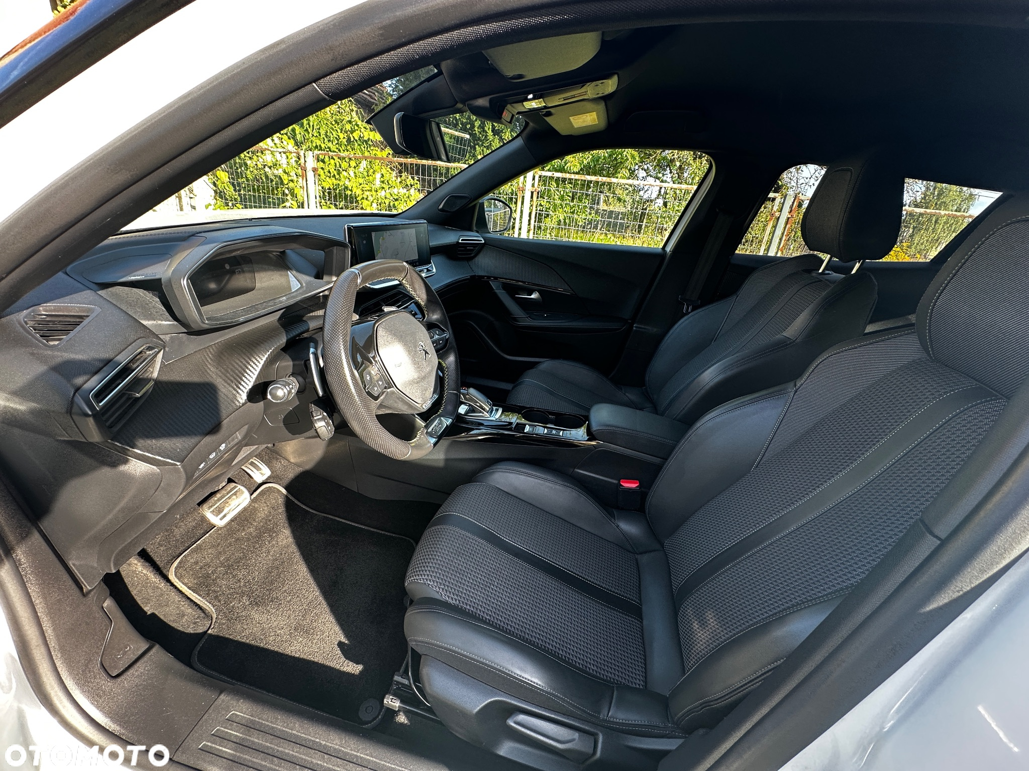 Peugeot 2008 1.2 PureTech GT Line S&S EAT8 - 14
