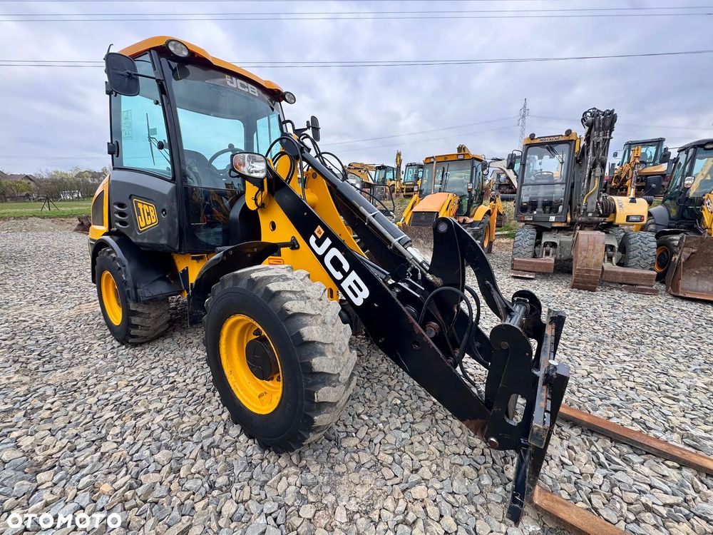 JCB 406** ŁADOWARKA JCB 406** Leasing** Zamiana** - 11