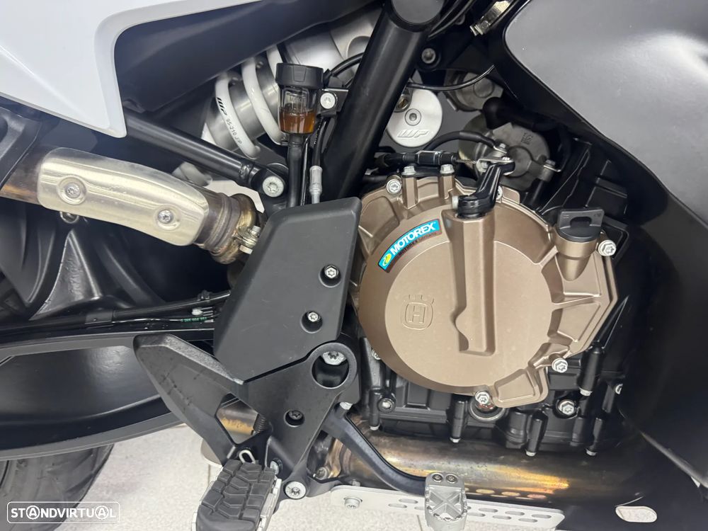 Husqvarna Norden 901 Expedition - 15