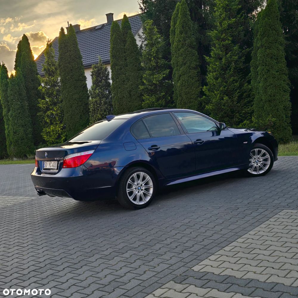 BMW Seria 5 530d Sport-Aut Edition Sport - 16