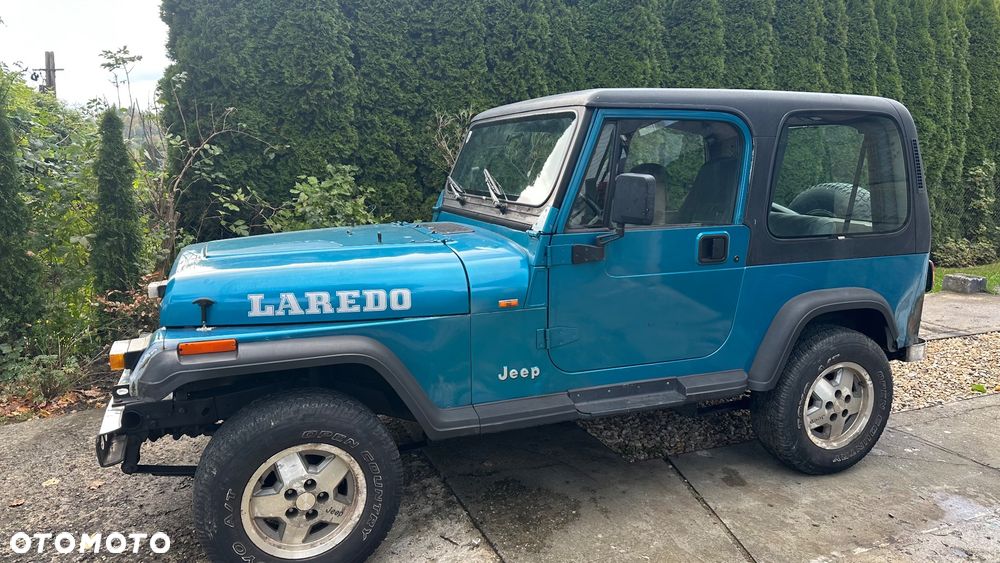 Jeep Wrangler 2.5L - 4