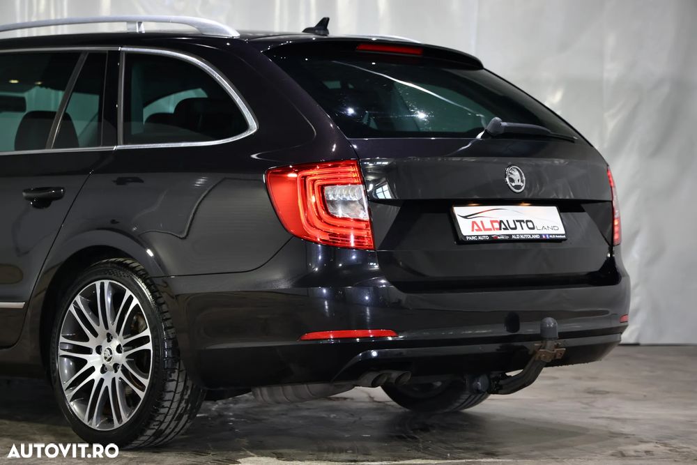 Skoda Superb 1.6 TDI Elegance - 18