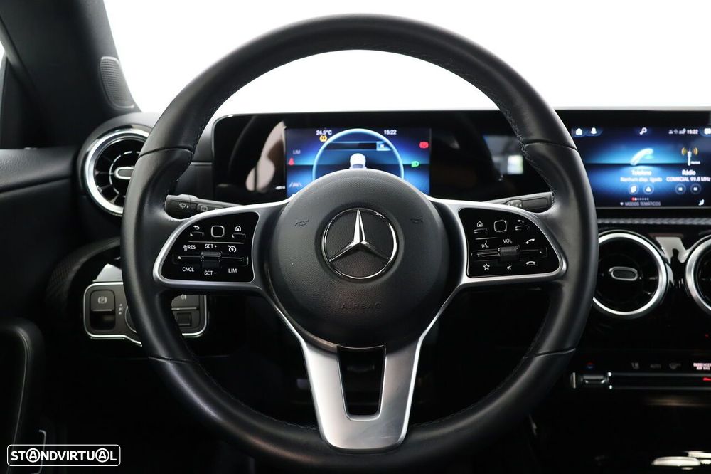 Mercedes-Benz CLA 180 d Style Plus Aut. - 17