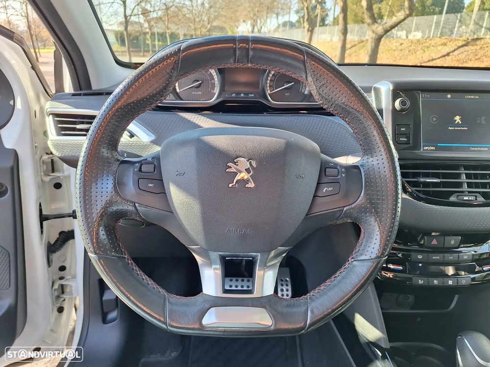 Peugeot 2008 PureTech 110 Stop&Start EAT6 GT-Line Edition - 17