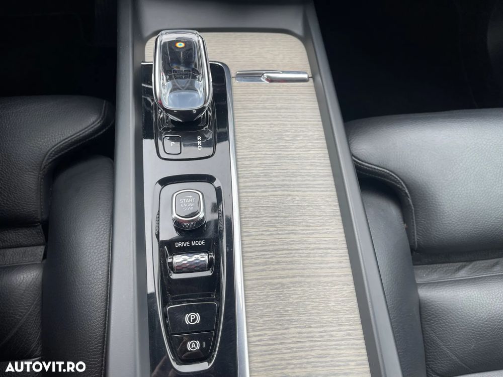 Volvo XC 60 - 13