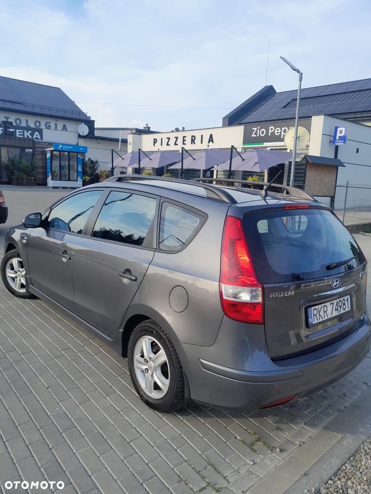 Hyundai I30 2011 photo 4
