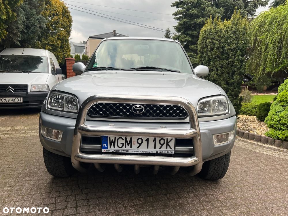 Toyota RAV4 2.0 - 2