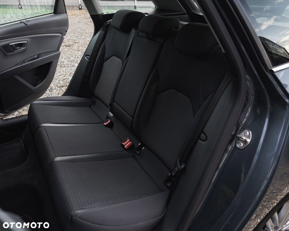 Seat Leon 2.0 TDI DPF DSG Xcellence - 33