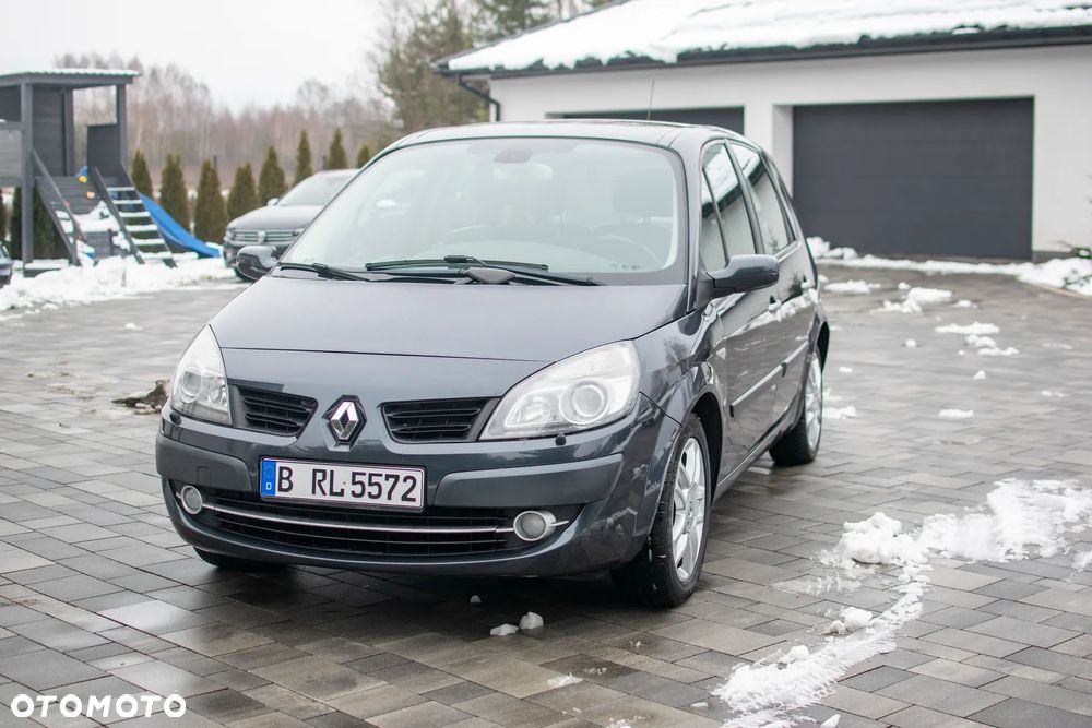 Renault Scenic - 28