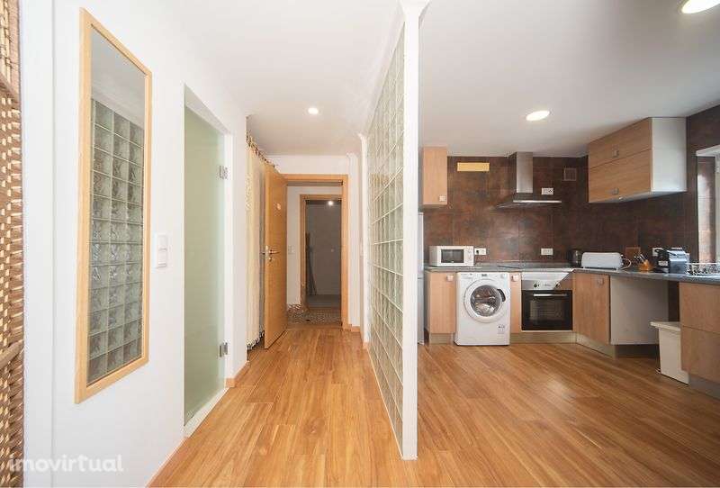 Moradia T4 a 2 kms da Praia - Grande imagem: 5/12