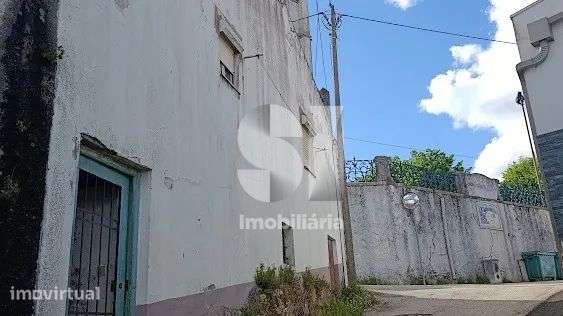 Moradia em Banda Senhor da Serra - Grande imagem: 2/30