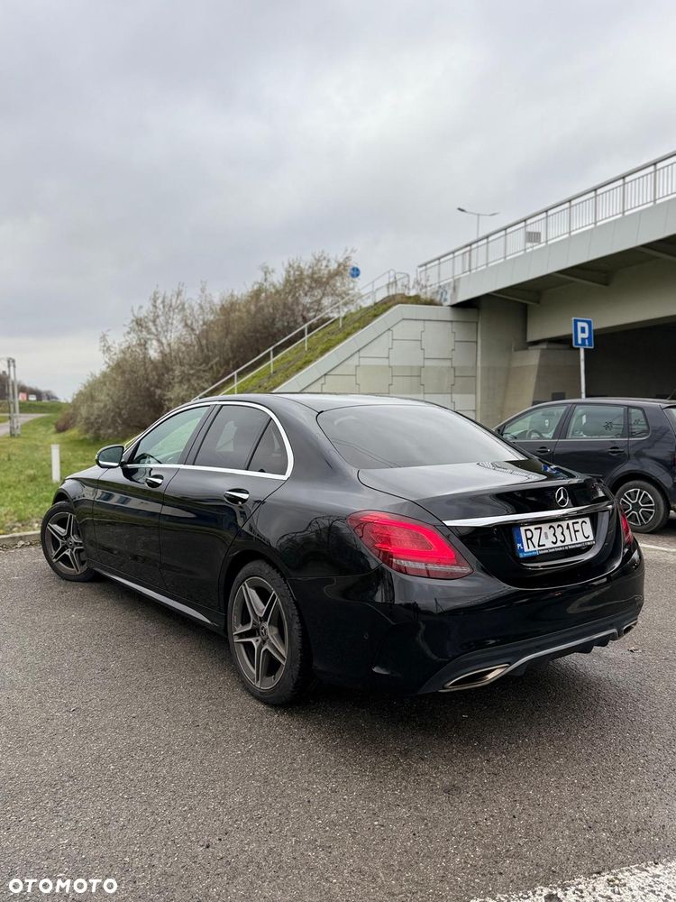 Mercedes-Benz Klasa C 200 4Matic 9G-TRONIC - 7