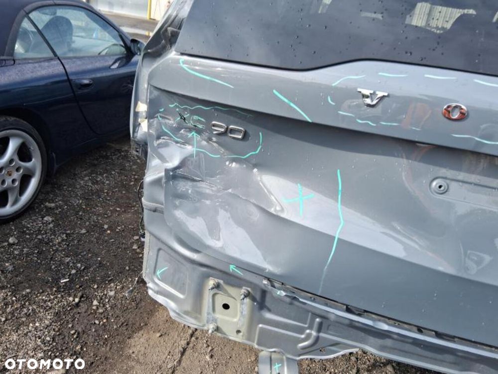 Volvo XC 90 - 24