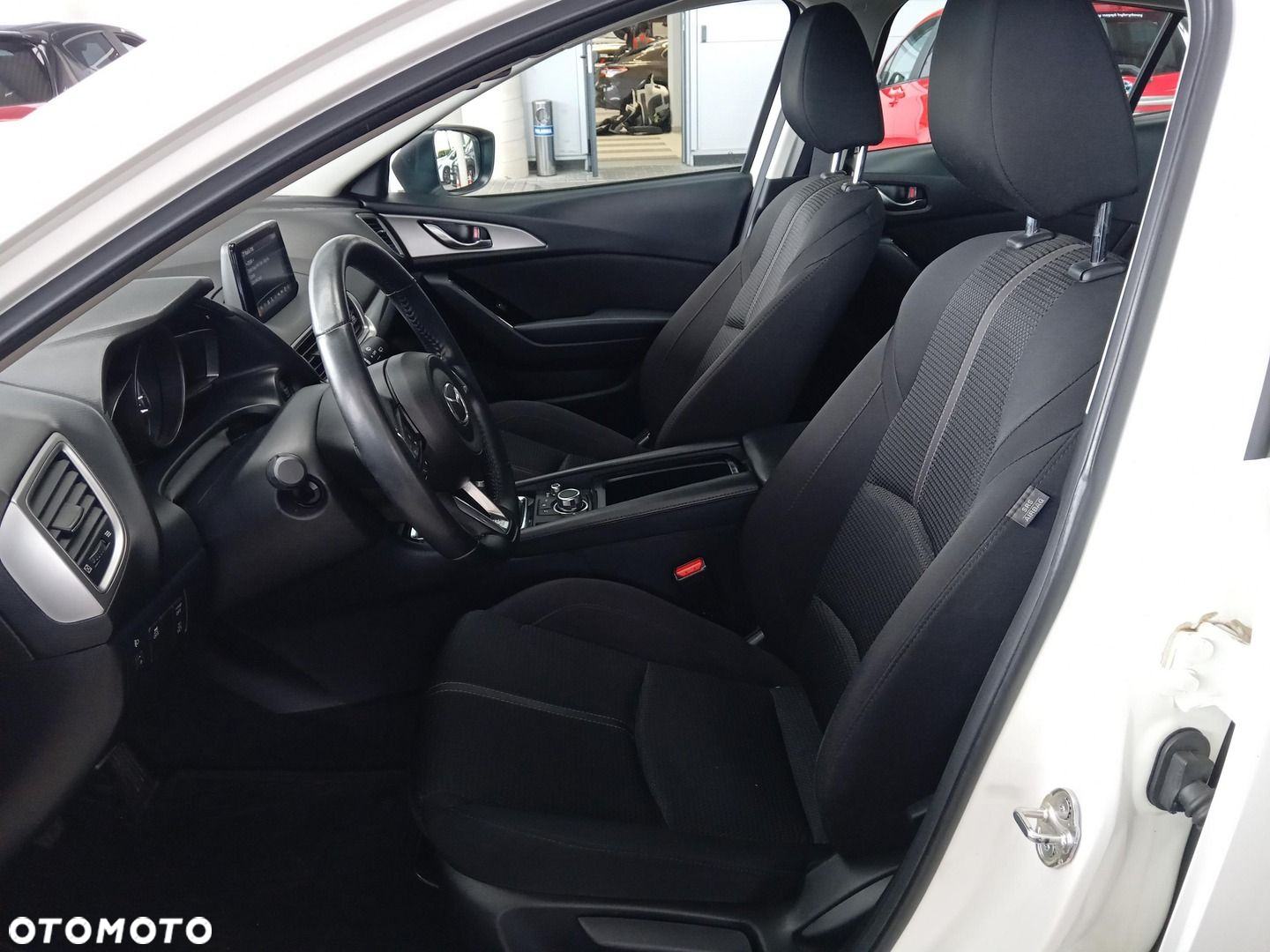 Mazda 3 - 15