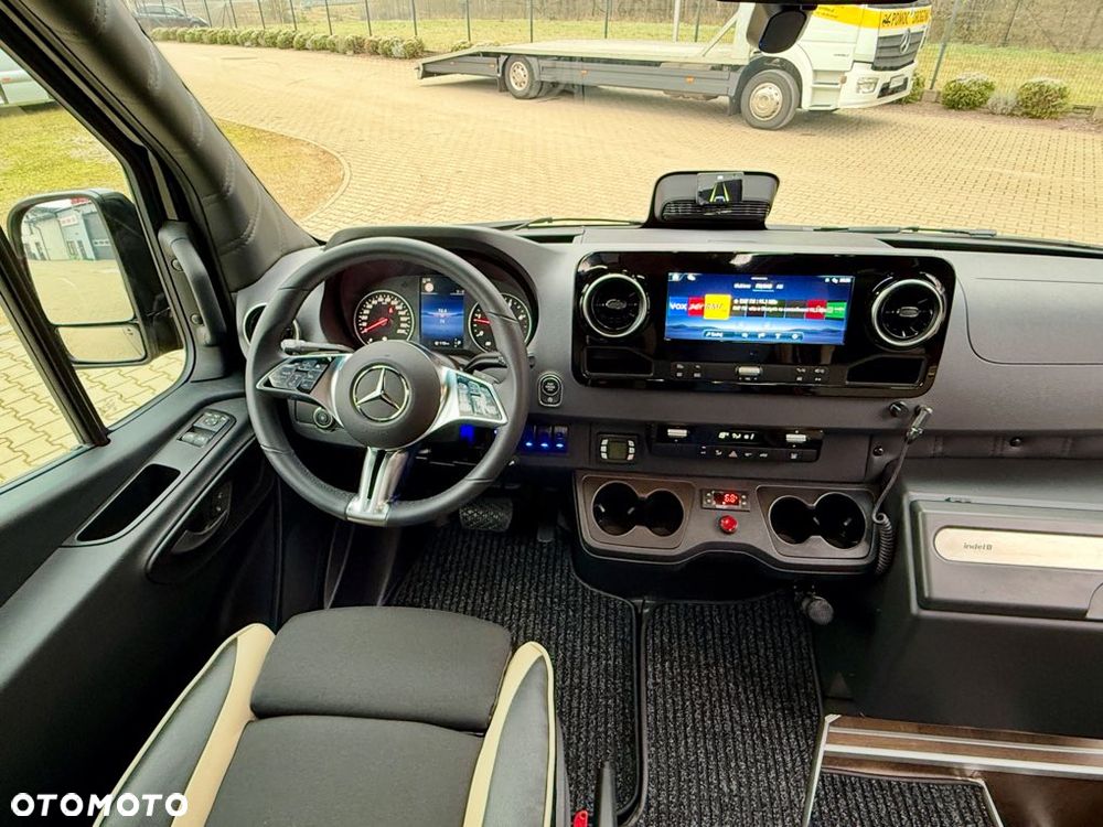 Mercedes-Benz Sprinter 519 Tourist Line Full Panorama GSR II - 26