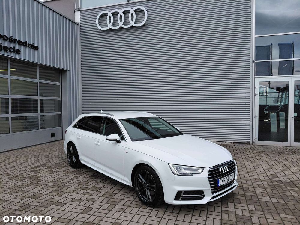 Audi A4 Avant - 1