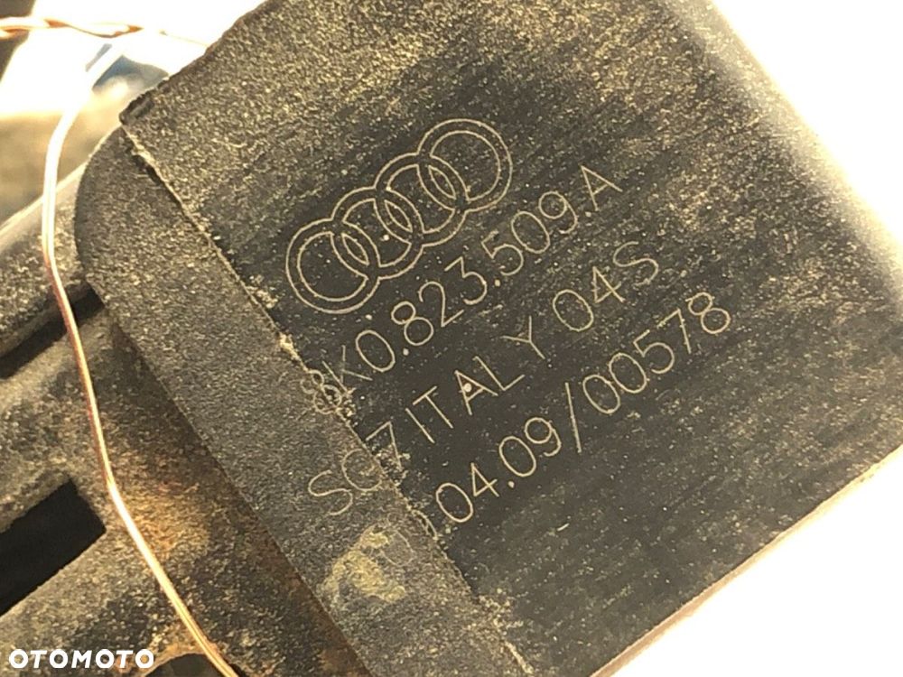 ZAMEK MASKI PRZÓD  AUDI A4 B8 Avant (8K5) 2007 - 2015 1.8 TFSI 118 kW [160 KM] benzyna 2007 - 2012 - 4