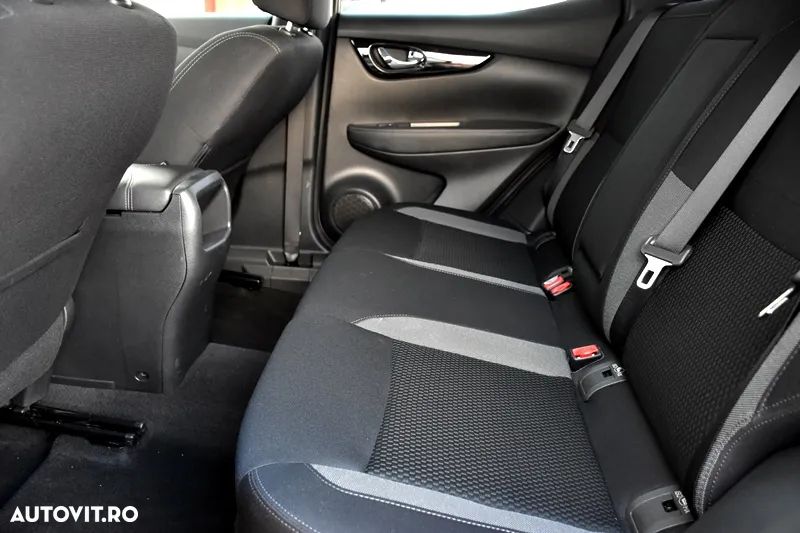 Nissan Qashqai 1.7 dCi Xtronic ALL-MODE 4x4i N-CONNECTA - 15